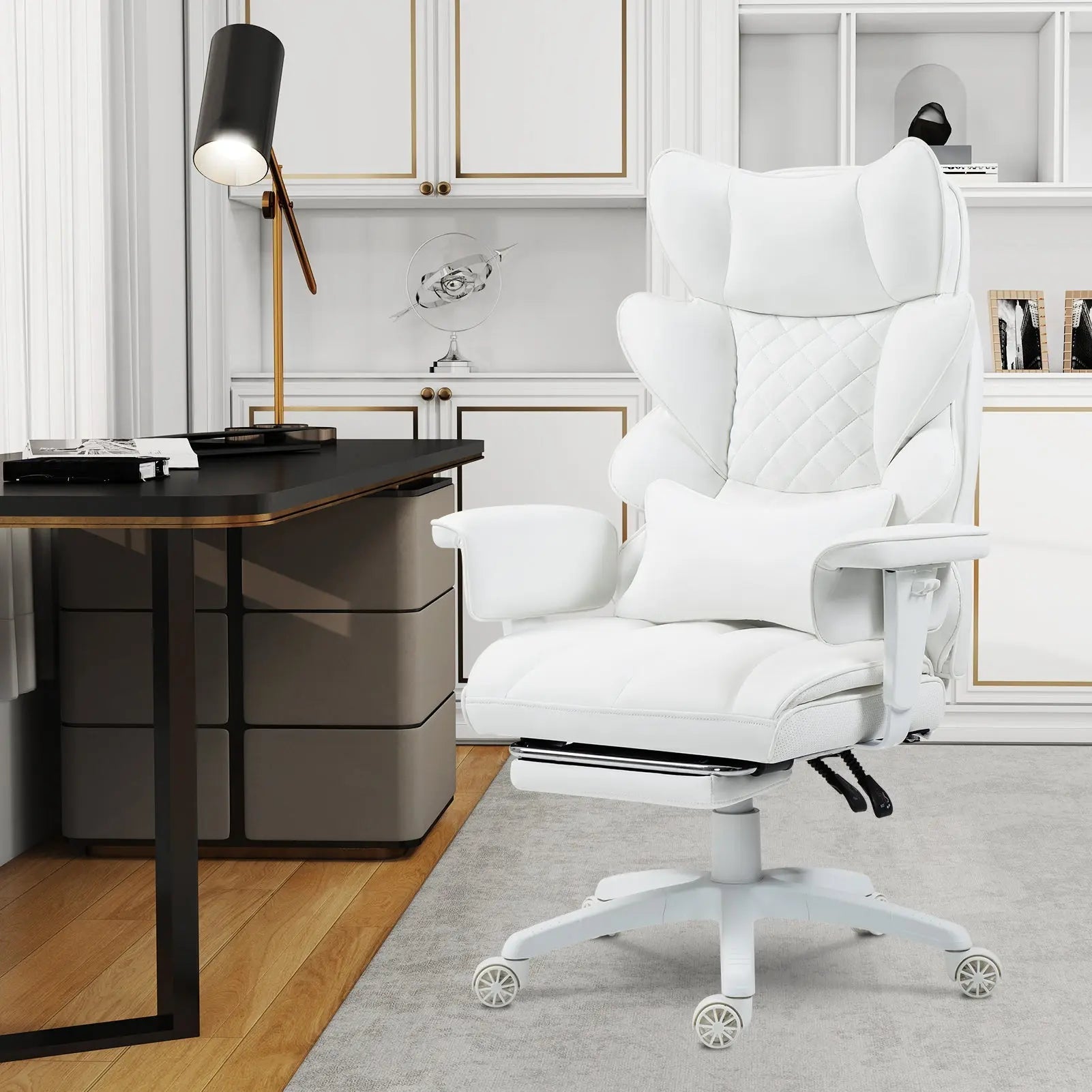 Luxurious White Leather Comfort Chair